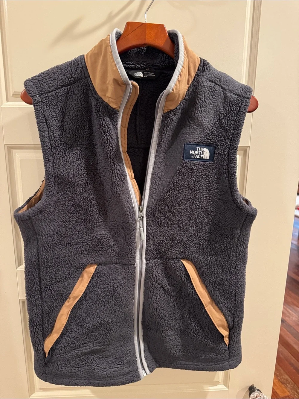The North Face Sherpa Vest - Charcoal & Tan Trim